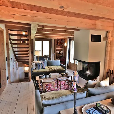 Chalet Renove Pour 10 Personnes Au Chinaillon Avec Bain Nordique - Fr-1-458-218 *